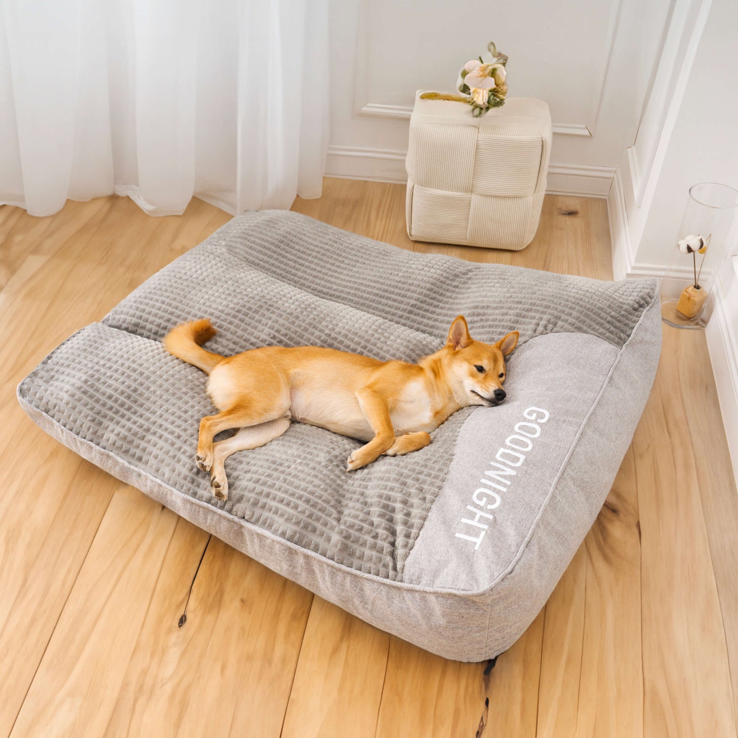 Lit Woof & Purr épais et résistant pour chien